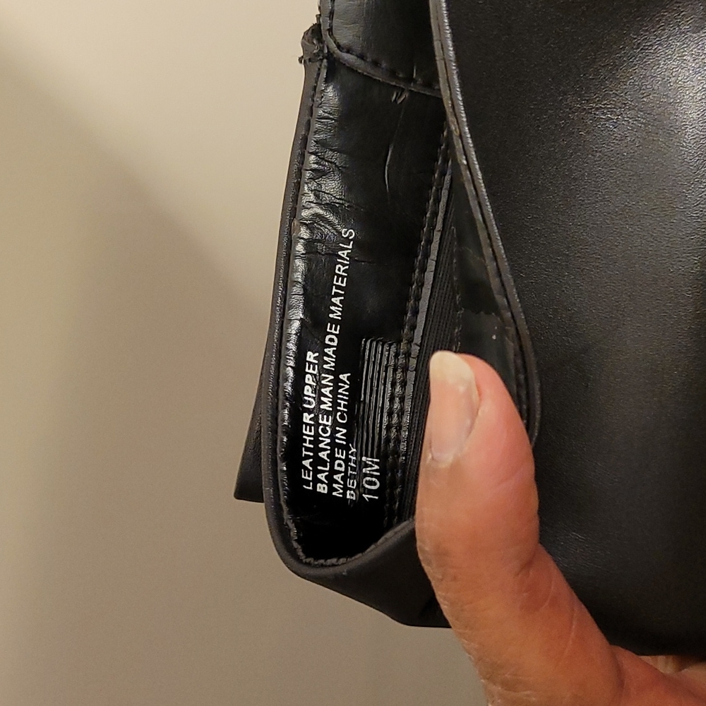 Leather Boots - Picture 5 of 8